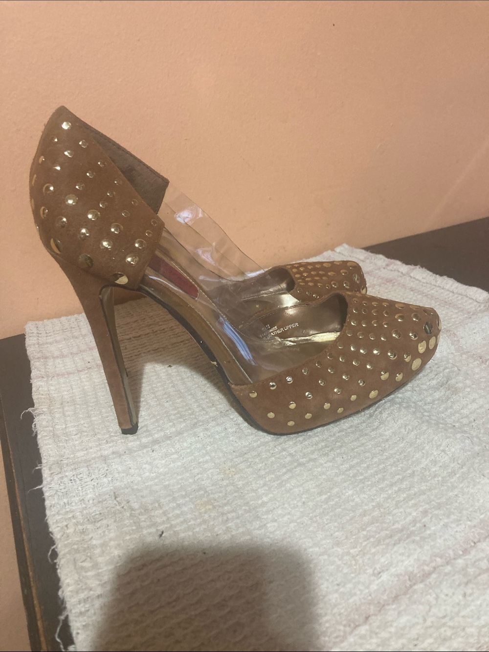 Red carpet collection Studded Brown High Heel Pumps